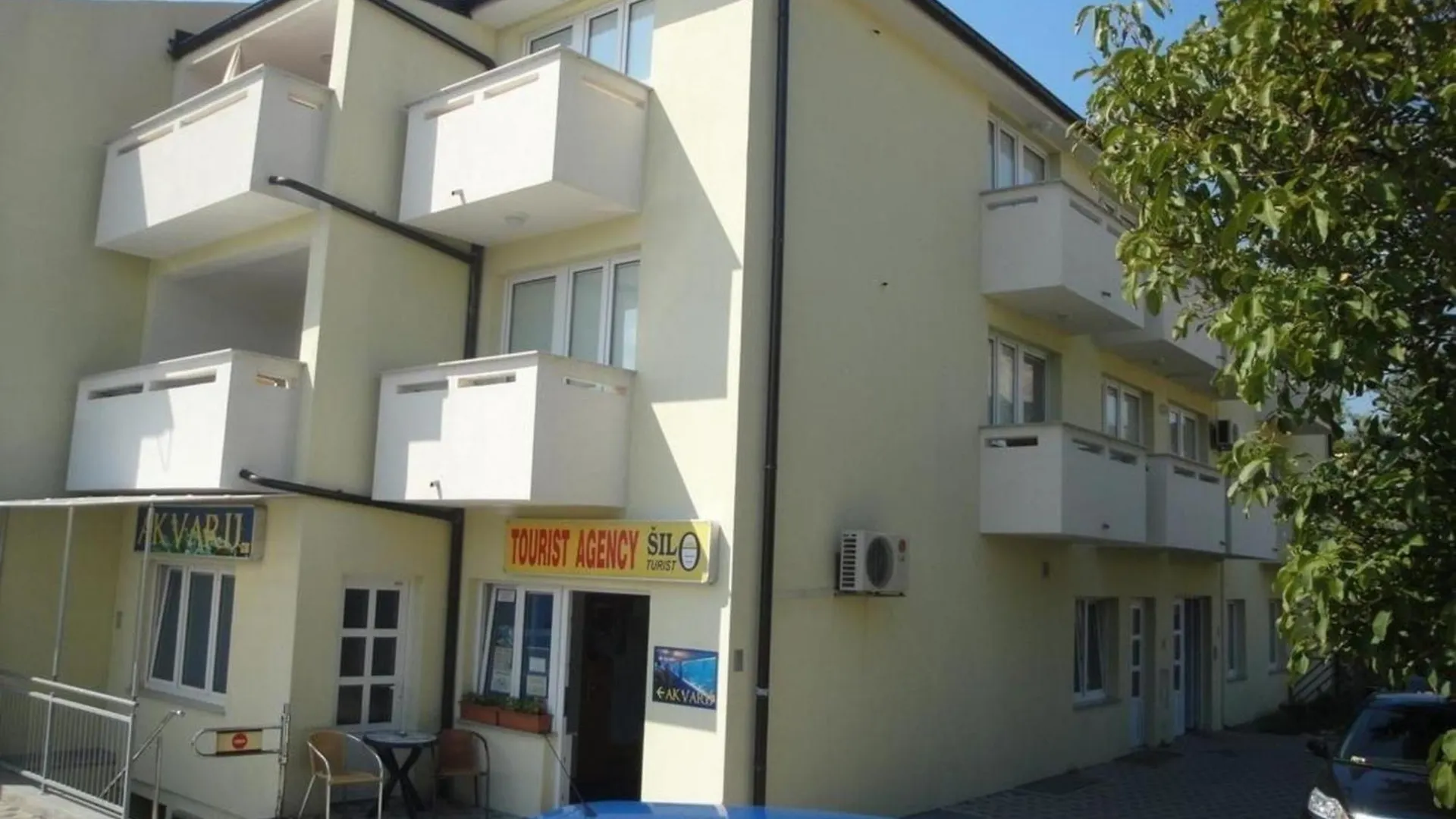 Modern Eingerichtete Apartment Ideal Fuer Junge Paaren Im Zentrum Von Baska